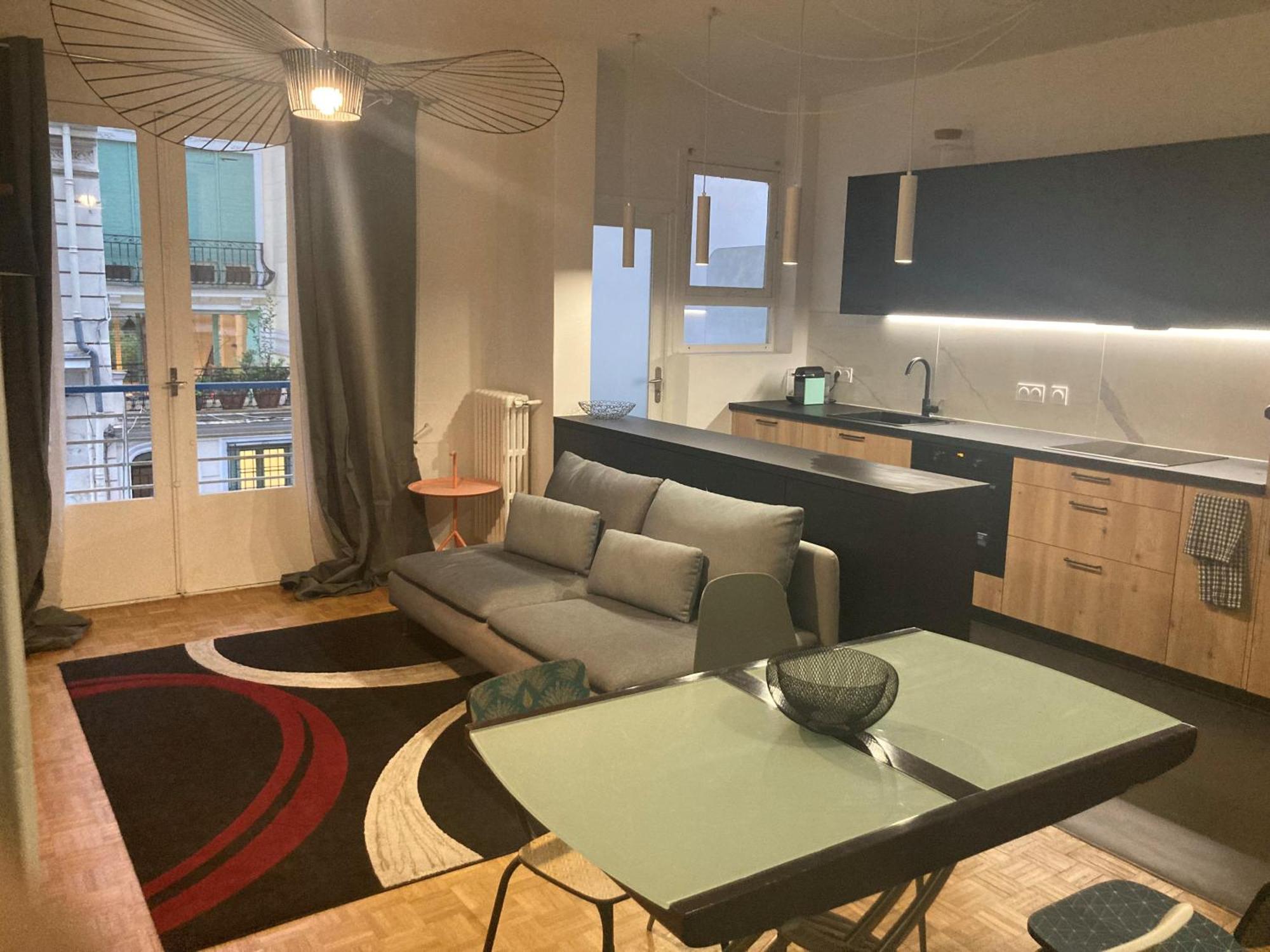 T2 53m2 Quartier Liberation Proche Arret De Tram * Nice