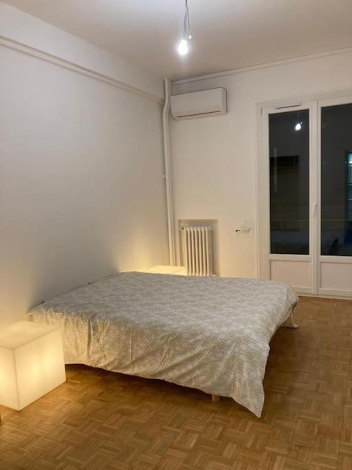 Appartement T2 53m2 Quartier Liberation Proche Arret De Tram